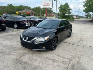 Used 2018 Nissan Altima 2.5 SV image 1