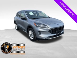 Used 2022 Ford Escape SE image 1