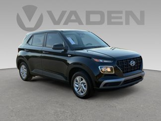 New 2025 Hyundai Venue SE image 1