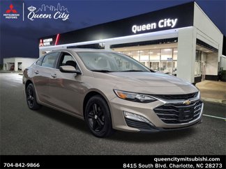 Used 2022 Chevrolet Malibu LT image 1