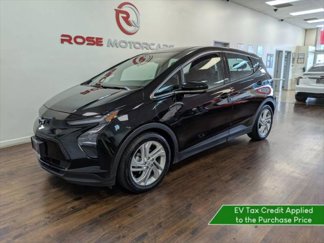 Used 2023 Chevrolet Bolt LT w/ Driver Confidence Package image 1