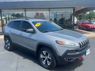 Used 2015 Jeep Cherokee Trailhawk image 1