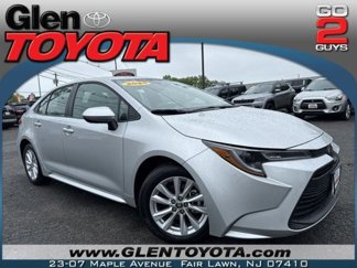 Certified 2024 Toyota Corolla LE image 1