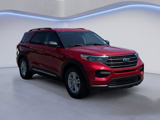 Used 2021 Ford Explorer XLT image 1