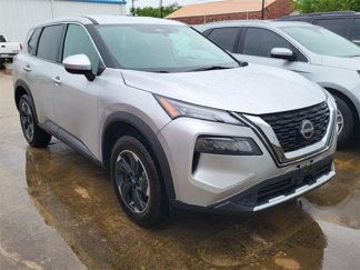 Used 2024 Nissan Rogue SV video 1