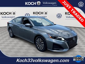 Used 2023 Nissan Altima 2.5 SV image 1