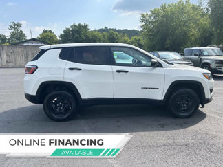 Used 2020 Jeep Compass Sport image 1