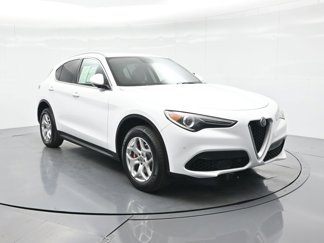 Used 2019 Alfa Romeo Stelvio image 1