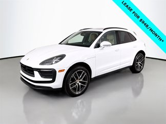 Certified 2025 Porsche Macan image 1