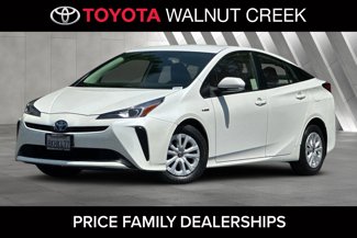 Used 2019 Toyota Prius L Eco image 1