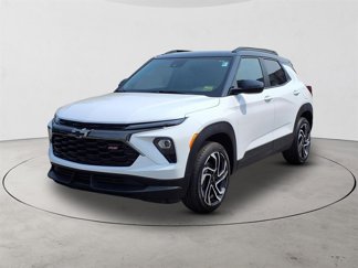 Used 2024 Chevrolet TrailBlazer RS image 1