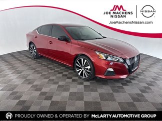 Certified 2022 Nissan Altima 2.5 SR image 1