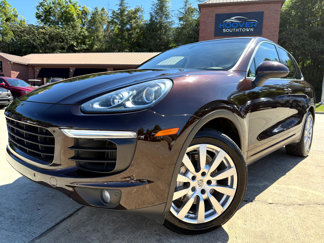 Used 2015 Porsche Cayenne S image 1