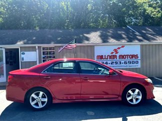 Used 2012 Toyota Camry SE image 1