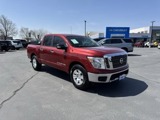 Used 2018 Nissan Titan SV image 1