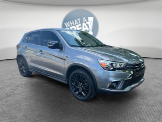 Used 2018 Mitsubishi Outlander Sport LE image 1