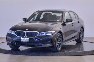 Certified 2022 BMW 330i Sedan w/ Driving Assistance Package image 1