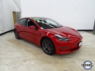 Used 2022 Tesla Model 3 Standard Range image 1