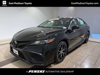 Certified 2023 Toyota Camry SE image 1