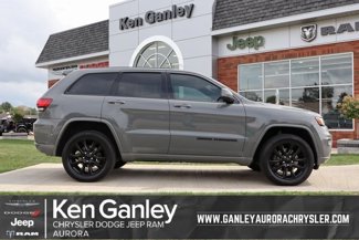Used 2021 Jeep Grand Cherokee Laredo X image 1