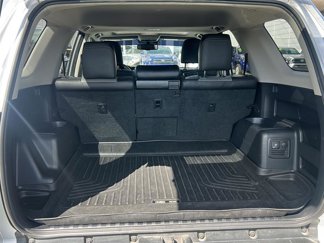 Used 2017 Toyota 4Runner SR5 image 1