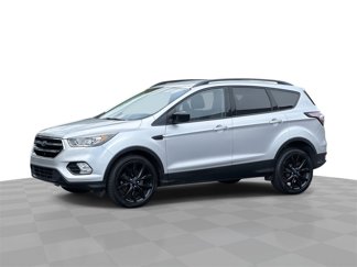 Used 2017 Ford Escape SE w/ SE Sport Appearance Package image 1