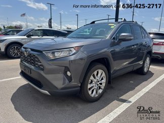 Used 2019 Toyota RAV4 Limited image 1