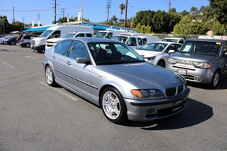 Used 2005 BMW 330i Sedan image 1