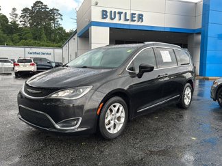 Used 2017 Chrysler Pacifica Touring-L Plus w/ Tire & Wheel Group image 1