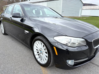 Used 2011 BMW 535i xDrive Sedan image 1