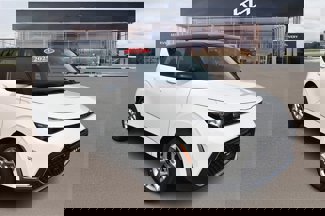 New 2025 Kia Soul S image 1