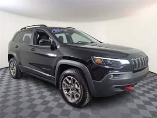 Used 2022 Jeep Cherokee Trailhawk w/ Comfort/Convenience Group image 1