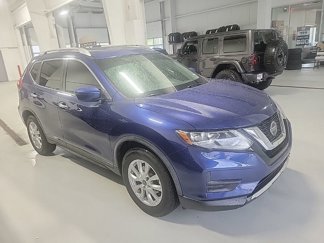 Used 2018 Nissan Rogue SV image 1