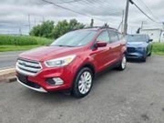 Used 2019 Ford Escape SEL image 1