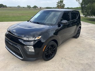 Used 2020 Kia Soul LX image 1