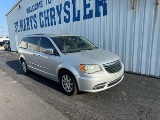 Used 2012 Chrysler Town & Country Touring-L w/ Entertainment Group #2 image 1