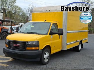 Used 2021 GMC Savana 3500 Extended w/ Power Convenience Package image 1