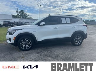 Used 2023 Kia Seltos EX image 1