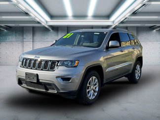 Used 2021 Jeep Grand Cherokee Laredo image 1