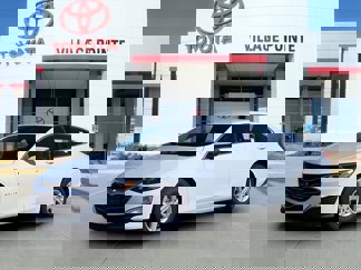 Used 2024 Chevrolet Malibu LS image 1