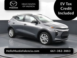 Used 2022 Chevrolet Bolt EUV LT w/ Comfort Package image 1