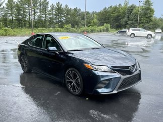 Used 2019 Toyota Camry SE image 1