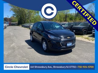 Certified 2022 Chevrolet Trax LS w/ Tint and Cruise Package image 1