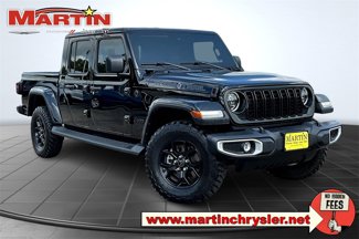 Used 2024 Jeep Gladiator Sport image 1