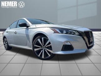 Used 2020 Nissan Altima 2.5 SR image 1
