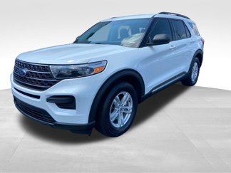 Used 2021 Ford Explorer XLT image 1