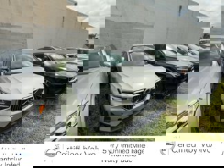 Certified 2023 Volvo XC40 B5 Plus image 1