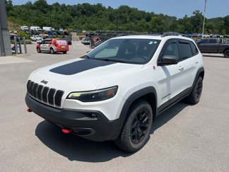 Used 2020 Jeep Cherokee Trailhawk image 1