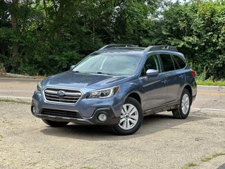 Used 2018 Subaru Outback 2.5i Premium image 1