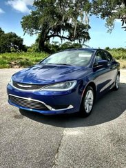 Used 2017 Chrysler 200 Limited Platinum w/ Comfort & Convenience Group image 1